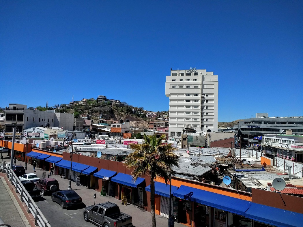 “Nothing to see here”. Visiting Nogales Mexico – Wandering Lady