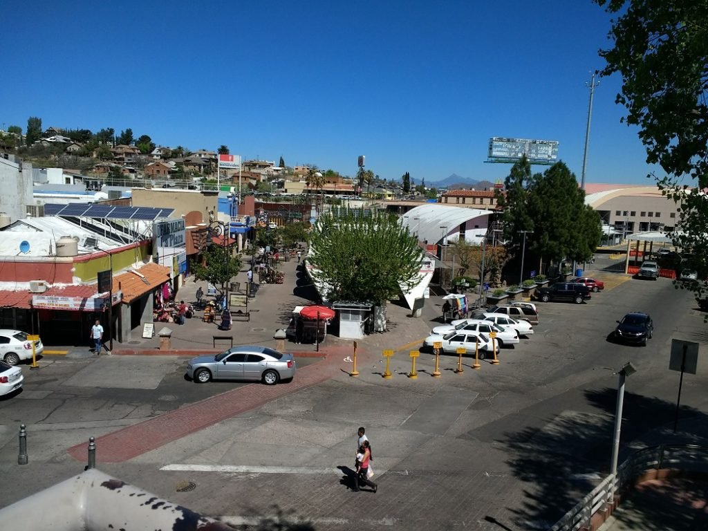 looking north to Nogales AZ
