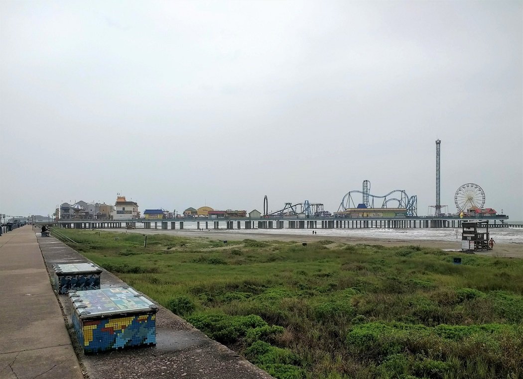 Galveston thunderstorm and a “dead” Kindle–a sign of the apocalypse?