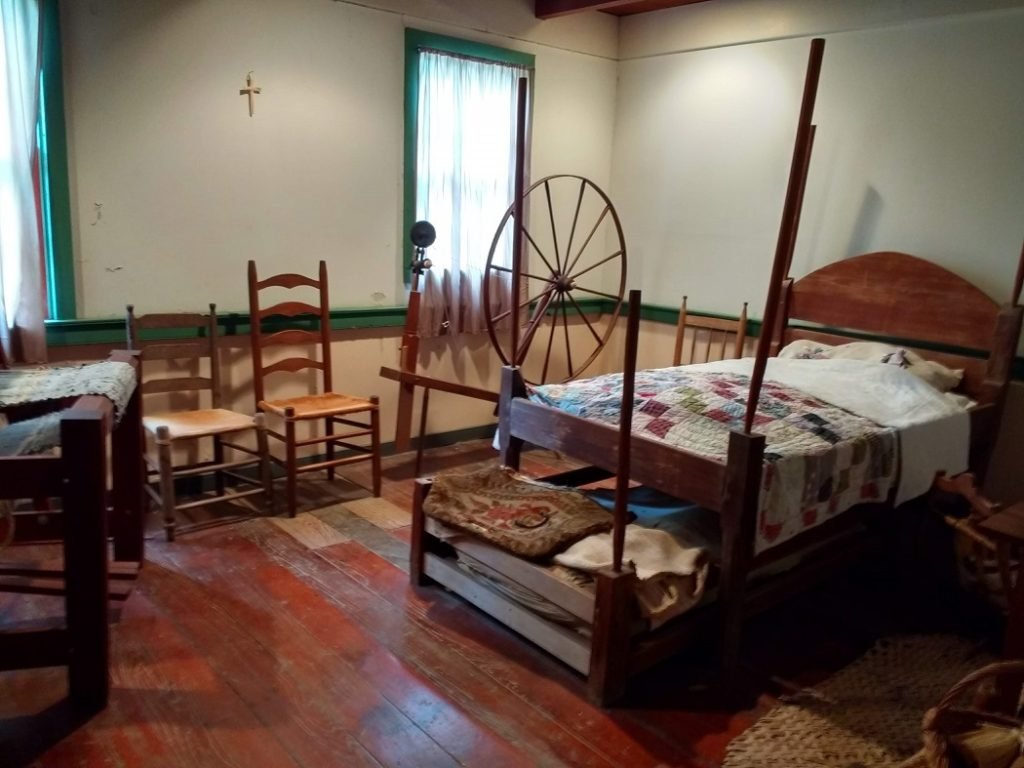 bedroom at Vermillionville