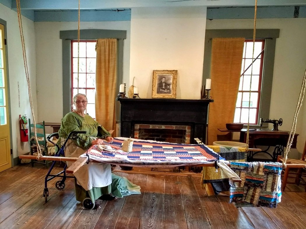 Cajun music, dancing and re-enactors in Vermilionville