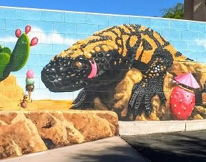Gila monster mural in Tucson